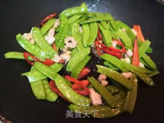 Stir-fried Snow Peas with Pork Belly recipe