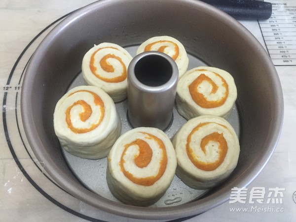 Sweet Pumpkin Rolls Direct Method recipe