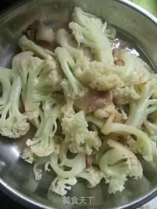 Stir-fried Pork Belly with Cauliflower recipe