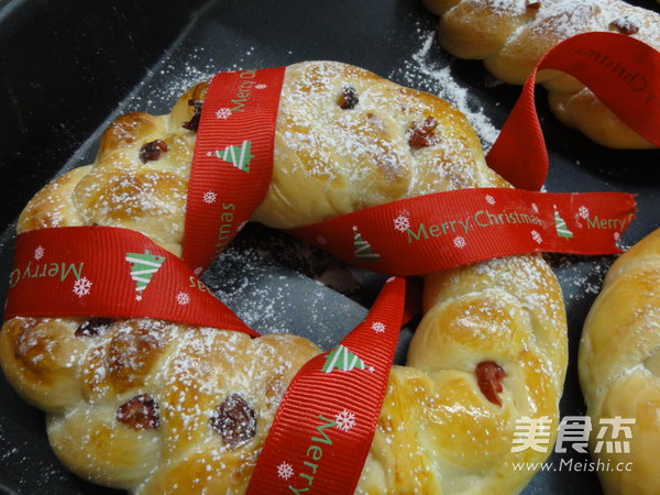 Christmas Wreath Bread recipe