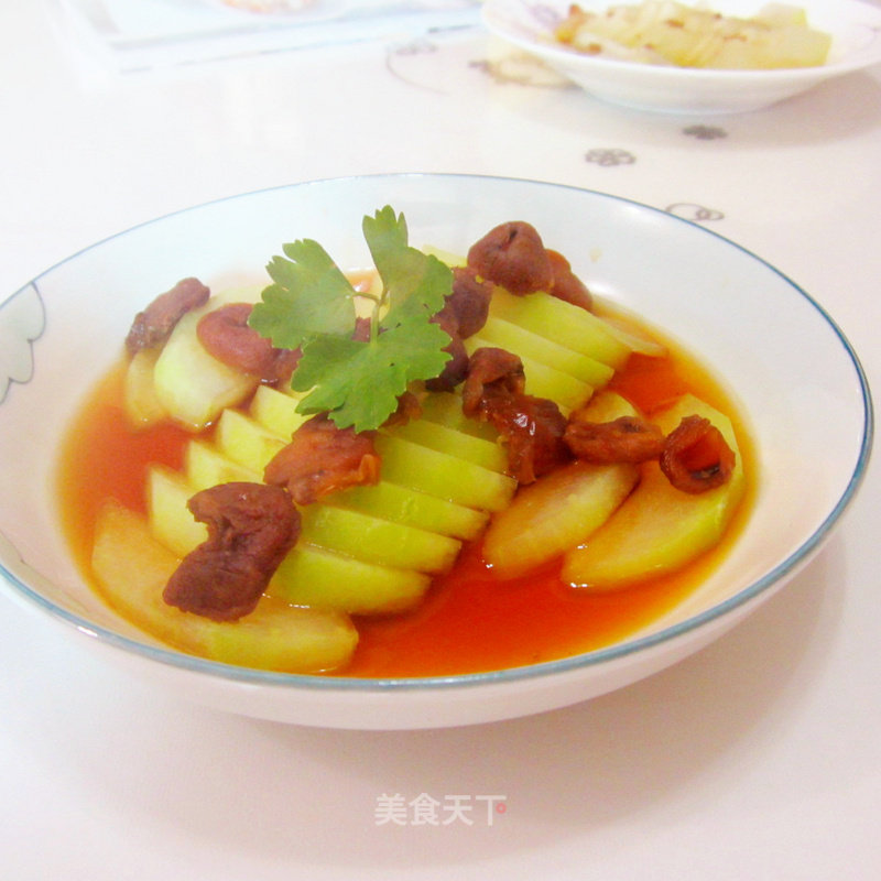 Steamed Winter Melon with Longan and Brown Sugar recipe