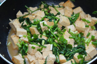 Stewed Tofu with Radish recipe