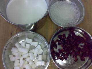 Cranberry Marshmallow Popsicles recipe