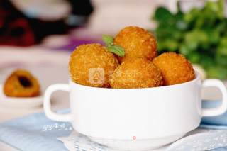 Bean Paste Sweet Potato Balls recipe