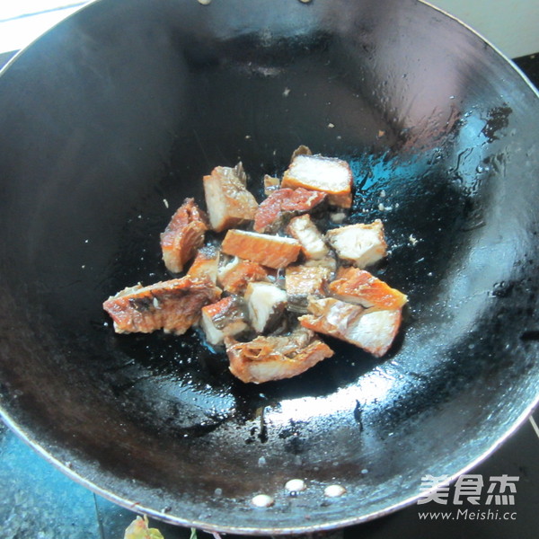 Stir-fried Cured Fish with Capers recipe