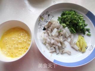 Carrot Squid Noodle Soup recipe