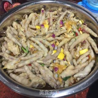 Lemon Passion Fruit Chicken Feet recipe