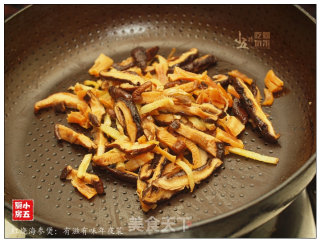 Braised Sea Cucumber Pot: A New Year's Eve Dishes recipe