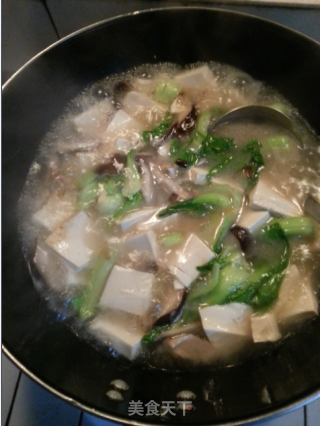 Mushroom, Rape, Tofu Soup recipe