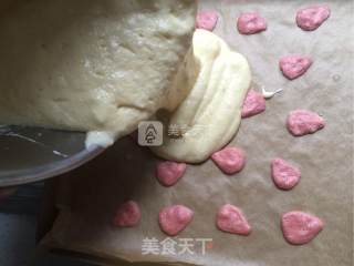 Strawberry Chiffon Cake Roll recipe