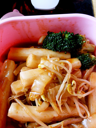 Stir-fried Rice Cake with Vegetables recipe