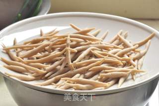 The Warm Feeling of Satiety, The Fried Buckwheat Fish Makes The Eyes Shine recipe