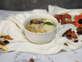 Chicken Soup and Egg Dumpling Noodles recipe