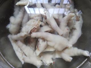 Hot and Sour Chicken Feet recipe