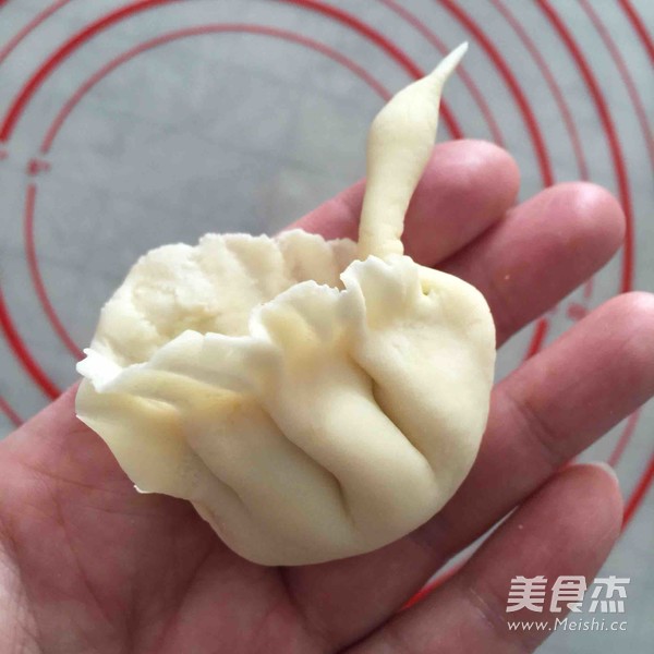 Swan Steamed Dumplings recipe