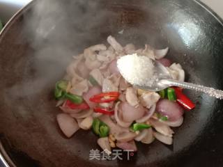 Stir-fried Pork with Green Red Pepper and Onion recipe