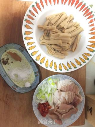 Roast Pork with Dried Beans recipe