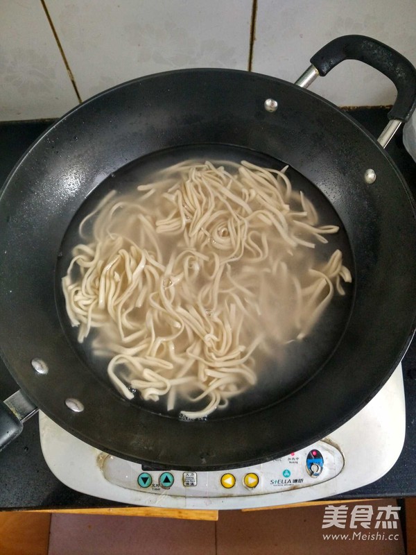 Seasonal Vegetable Noodles recipe