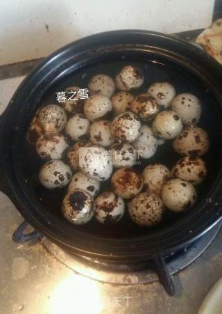 Marinated Quail Eggs recipe