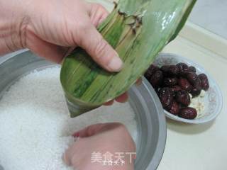 Red Dates, Lotus Seeds and Green Bean Rice Dumplings recipe