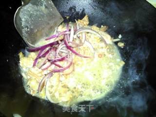 Fried Squid with Onion recipe