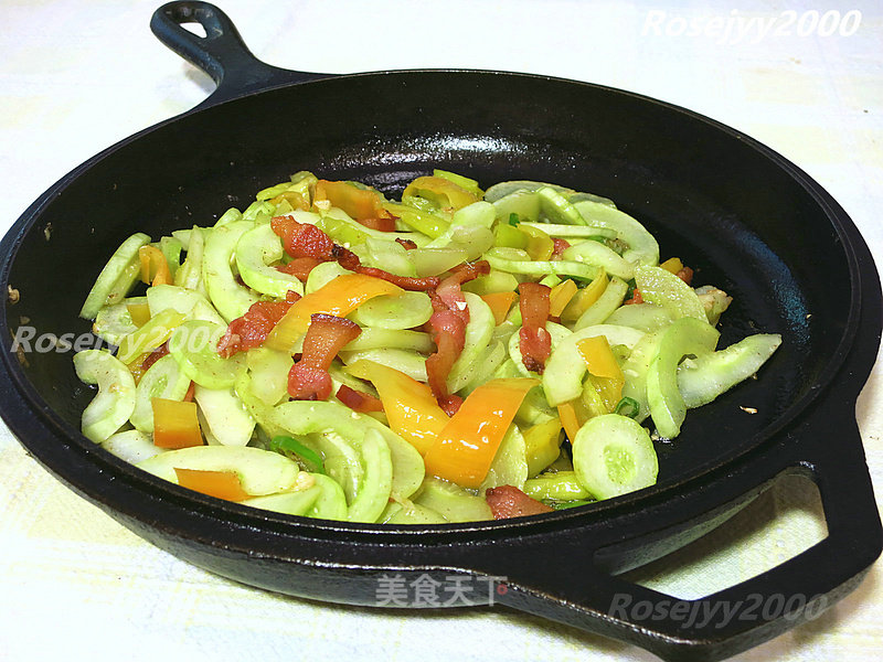 Stir-fried Double Melon with Pork Neck recipe