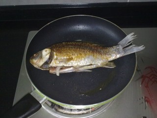 Carp Soup with Shredded Radish recipe