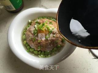 Salted Egg Steamed Meat Cake recipe