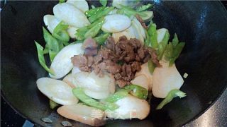 Stir-fried Double Vegetables with Sliced Pork recipe