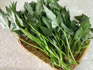 Stir-fried Sweet Potato Leaves recipe