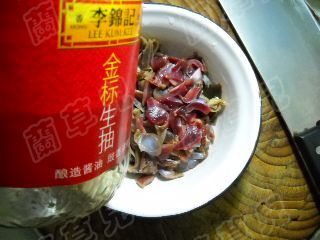 Soak Radish and Stir-fried Pigeon Gizzards recipe