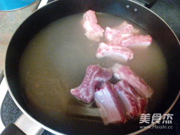 Braised Pork Ribs with Corn Beans recipe