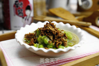 Crispy Beef Loofah Edamame recipe