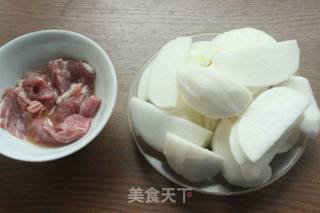 Stir-fried Pork with Radish recipe