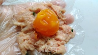 Salted Egg Yolk Pearl Balls recipe