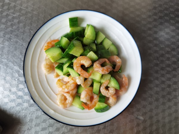 Walnut Oil Quinoa Shrimp Fried Rice recipe