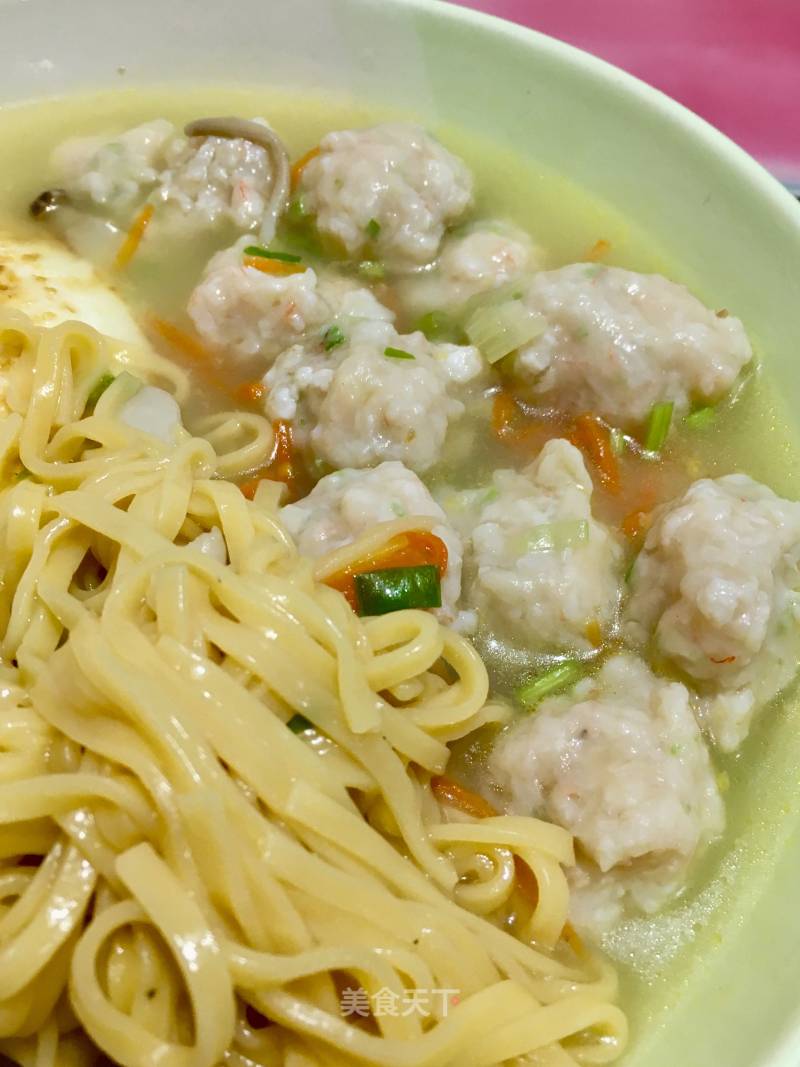 Shrimp Ball Hot Noodle Soup recipe