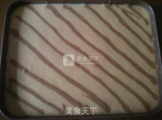 Feather Pattern Cake recipe