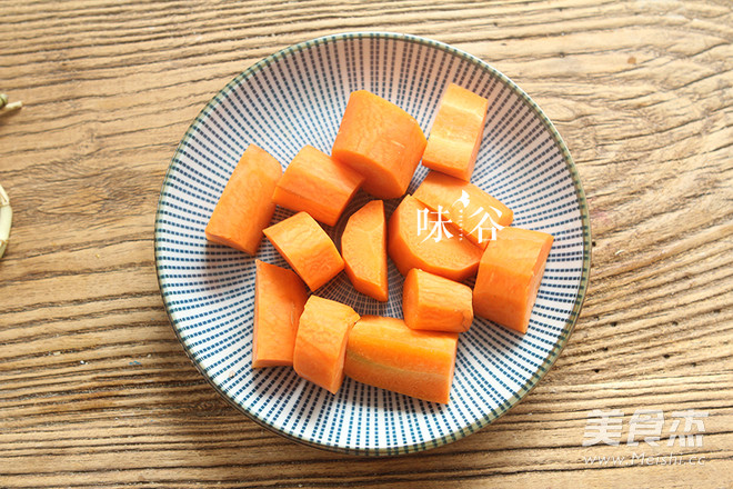 Carrot Ribs Soup recipe