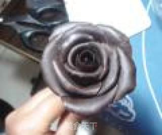 Chocolate Rose Cake recipe