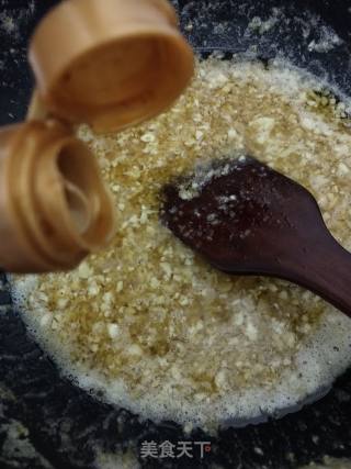 Homemade Gold and Silver Garlic Sauce recipe