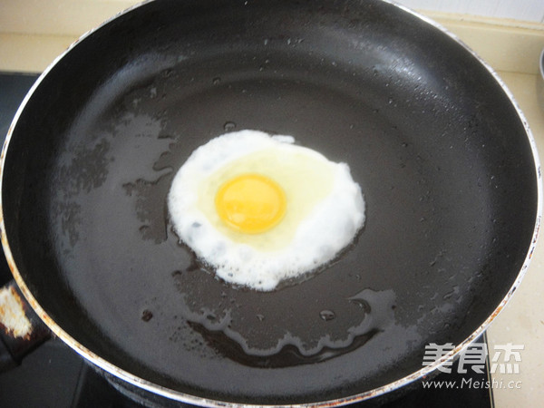 Fried Poached Egg recipe