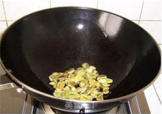 Stir-fried Cabbage with Laba Garlic recipe