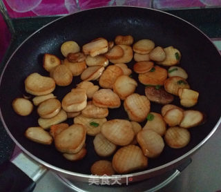 Fried Eryngii Mushrooms with Black Pepper Sauce recipe