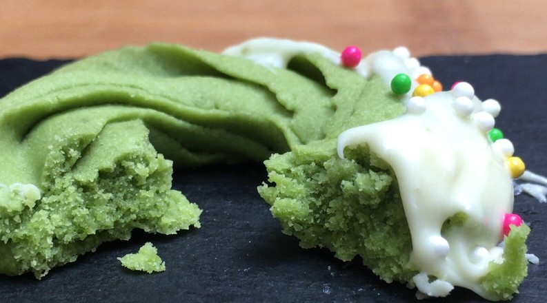 Matcha Christmas Wreath Biscuits, Light Tea Fragrance and Rich Butter recipe