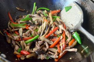 Stir-fried Chicken Mushroom recipe