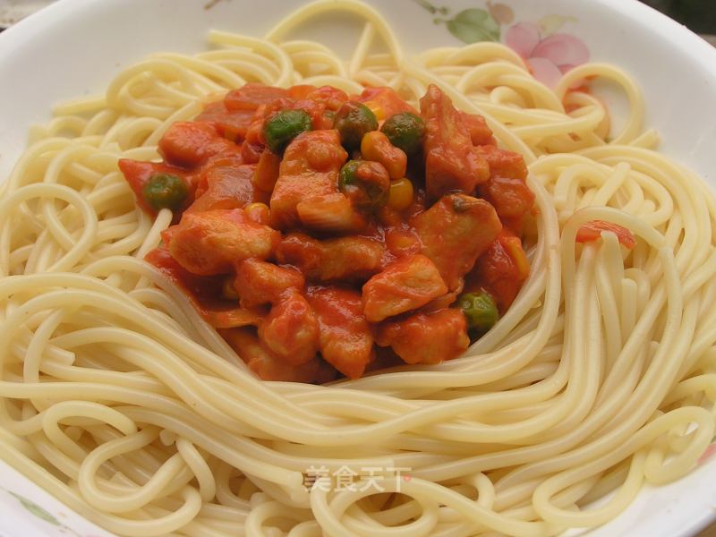 Delicious Western Food to Make Yourself-tomato Sauce Pasta recipe