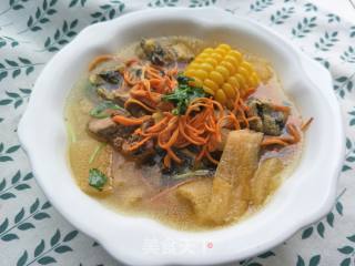 Black Chicken, Bamboo Fungus and Cordyceps Soup recipe