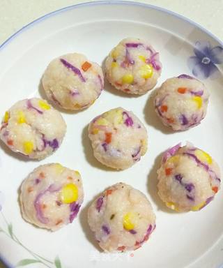 Tuna and Shrimp Colored Rice Balls recipe