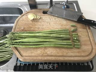 Asparagus, Fungus and Shrimp Dumplings (full Version) recipe